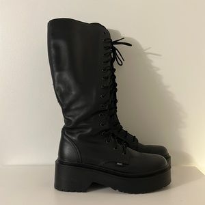 ROC Tulsa boots. Size 38 (7.5) Woman’s